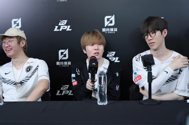 系的中枢 系的中枢