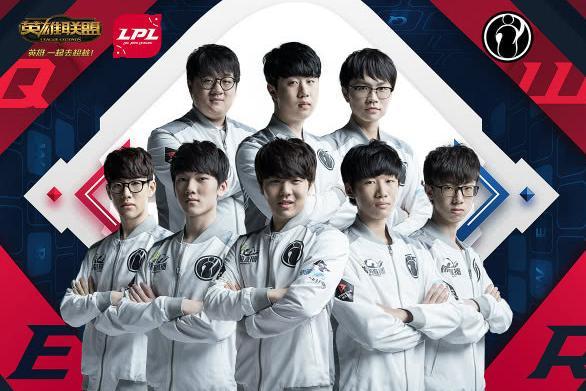 个在国际舞 个在国际舞