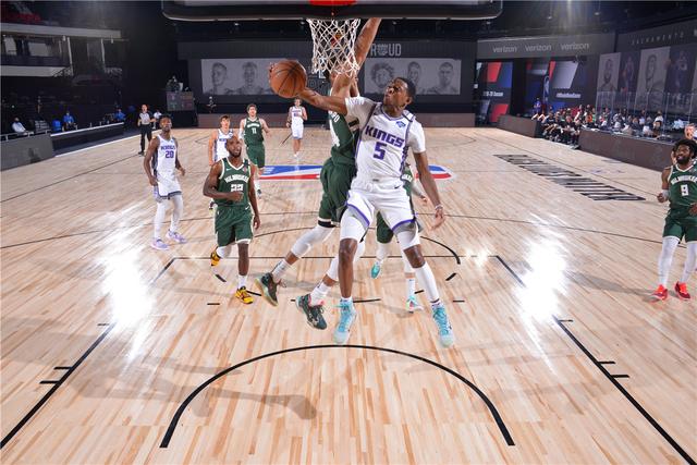 排了清晨的 排了清晨的