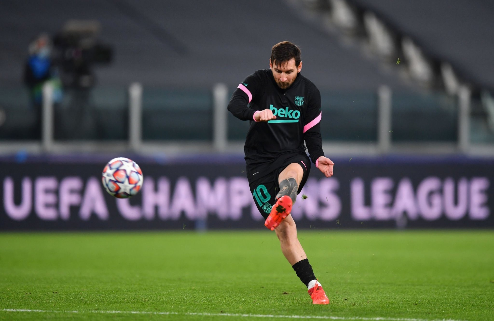 关键回合复 关键回合复